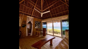 Room in BB - Rock And Sea Resort,baobab Suite